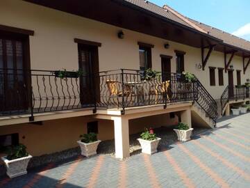 Фото номера Дом с 5 спальнями Дома для отпуска Casa Stanciu г. Сэчеле 11