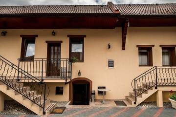 Фото номера Дом с 5 спальнями Дома для отпуска Casa Stanciu г. Сэчеле 12