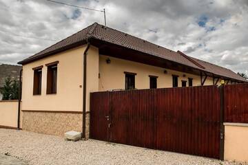 Фото номера Дом с 5 спальнями Дома для отпуска Casa Stanciu г. Сэчеле 10